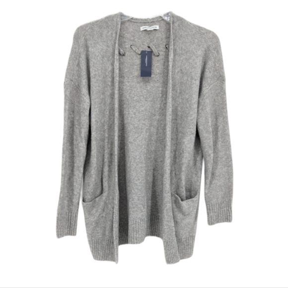 3/$20 NWT American Eagle Gray Cardigan Sweater Size Small - Picture 2 of 5